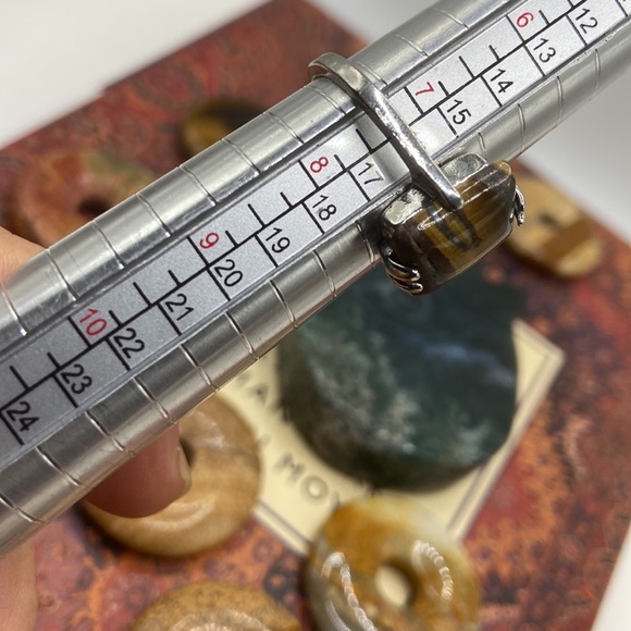 Tiger’s Eye silver gem ring - Picture 3 of 3